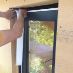 Anbringen der Dichtbänder