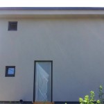 Haus verputzt Nordansicht mit Eingang