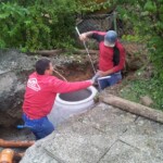 Kanal Anschluss beim kleinen Häuschen.