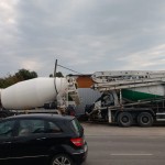 Beton-Lieferwagen und Pumpwagen